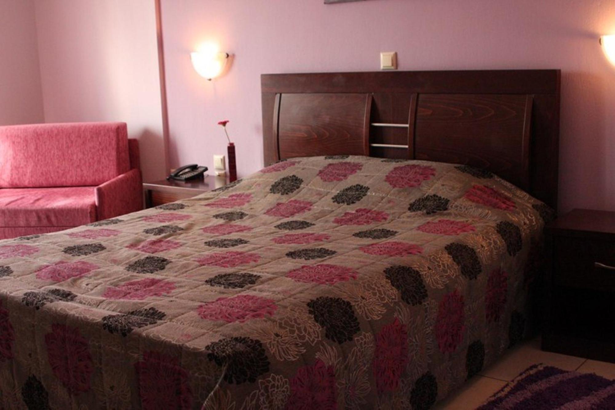 Hotel Lozitsi Veria  Esterno foto